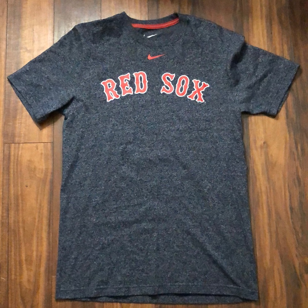 NWOT Nike Boston Red Sox Shirt Sz. M